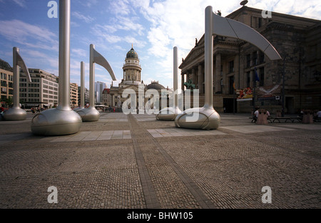 La sculpture des chefs-d'œuvre de la musique sur la place de Gendarmenmarkt à Berlin, Allemagne Banque D'Images