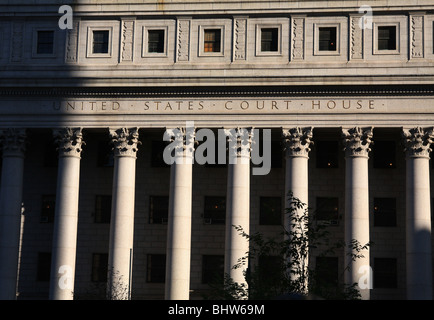 Le Thurgood Marshall U.S. Courthouse est un palais néoclassique à Foley Square, dans le quartier de Civic Center. Banque D'Images