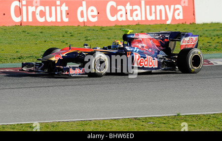 Mark Webber au volant de la Red Bull Racing team lors des essais sur le circuit de Catalunya, Espagne, 2010 Montmelo Banque D'Images