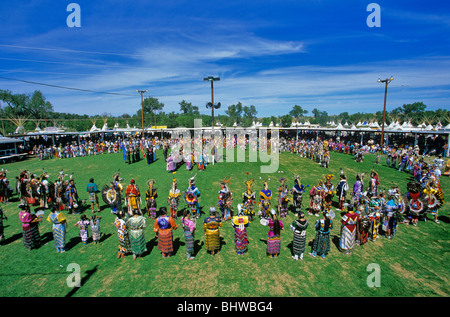 Danseurs pow-wow annuel Crow, juste pendant à Crow Agency, Montana, USA Banque D'Images