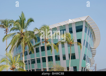 En forme de navire des tours d'Infosys IL Bâtiment du campus au Kerala.Scène d'Infosys campus à Kerala, Inde situé dans la ville de Trivandrum Banque D'Images