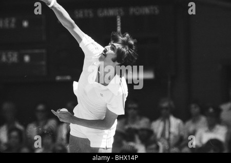 Wimbledon 1976. Ilie Nastase contre Ramirez. 1er juillet 1976. Banque D'Images