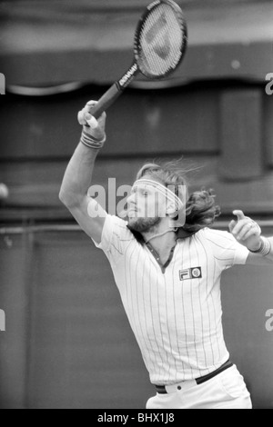 Wimbledon 1980 : Final Menês : Bjorn Borg c. John McEnroe. Juillet 1980 80-3479A-016 Banque D'Images