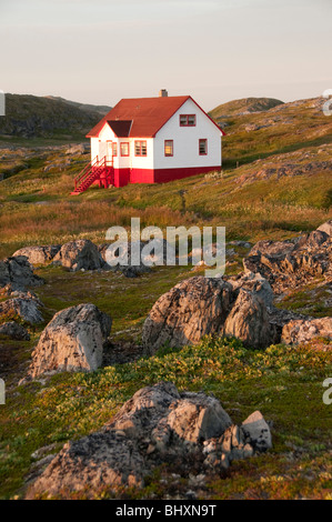 Terre-neuve île Quirpon, Lighthouse Inn, tôt le matin et sur les guest cottage. Banque D'Images