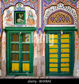 De vieux palais à Manesar, Mandawa, Rajasthan, Inde du Nord, Inde Banque D'Images