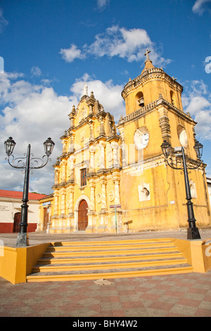 L'église Iglesia La Recoleccion Leon, Nicaragua, Banque D'Images