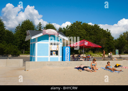 Rand la plage de Pärnu Estonie Europe Banque D'Images