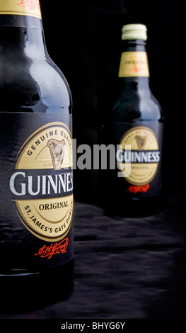 Guinness en bouteille Banque D'Images