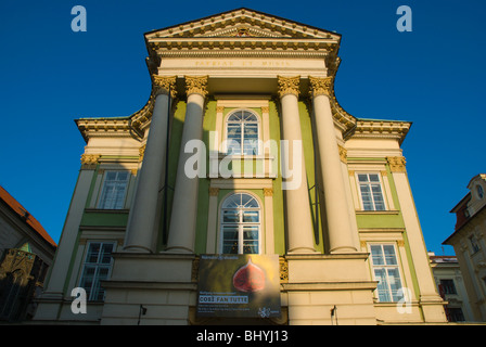 Stavovske divadlo Théâtre des Etats old town Prague République Tchèque Europe Banque D'Images