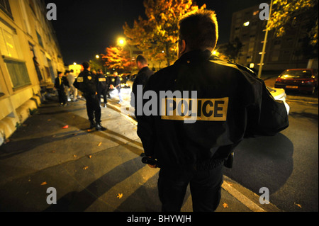 Nantes (44) : une patrouille de nuit de la police Banque D'Images