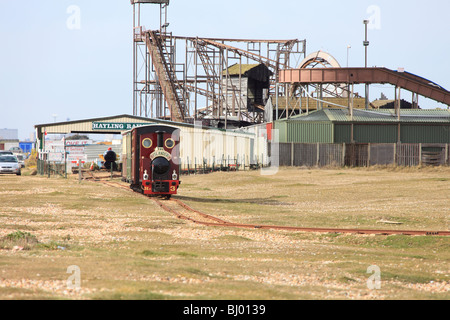 East Hayling Light Railway, une voie étroite de 2 pieds longeant le front de mer à Hayling Island dans le Hampshire. Banque D'Images
