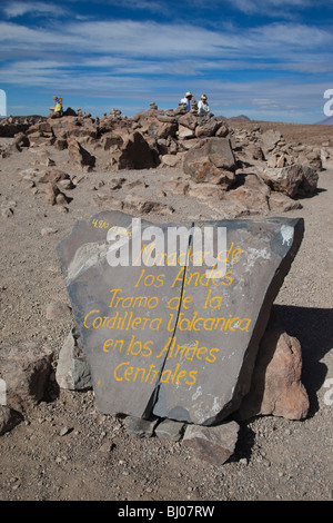 Mirador de los Andes - Plaque dans le désert péruvien, le Pérou, Amérique du Sud Banque D'Images