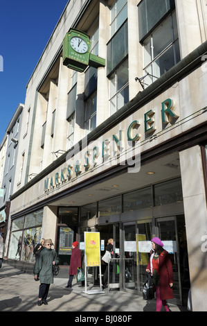 Marks and Spencer boutique en ville de York dans le North Yorkshire England Uk Banque D'Images