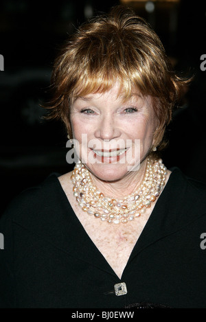 L'actrice Shirley Maclaine ACADEMY OF MOTION PICTURE ARTS BEVERLY HILLS LOS ANGELES U 28/09/2005 Banque D'Images