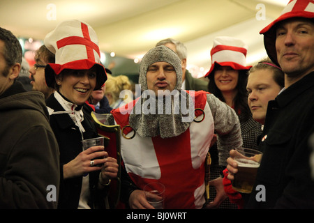 French rugby supporters à Twickenham pour Enland v Pays de Galles 2010 Banque D'Images