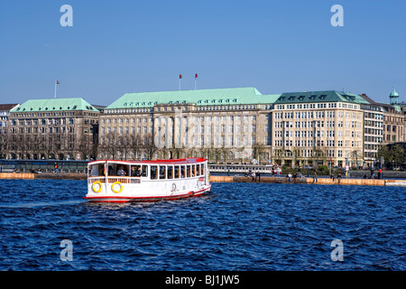 Avec Inner Alster l'hôtel Haus, Hambourg, Allemagne Banque D'Images