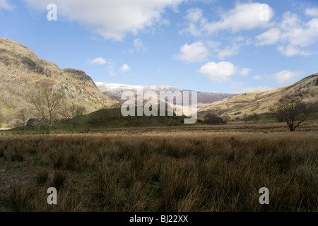 La chaîne de montagnes Glyder de Nant Gwynant vallée de Snowdonia, le Nord du Pays de Galles Banque D'Images