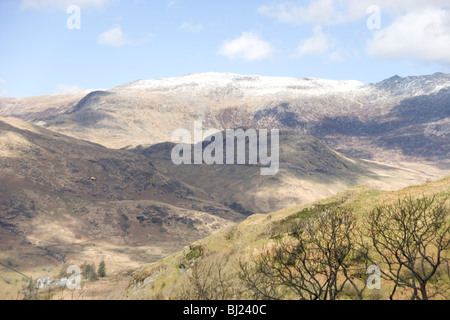 La chaîne de montagnes Glyder de Nant Gwynant dans la région de Snowdonia, le Nord du Pays de Galles Banque D'Images