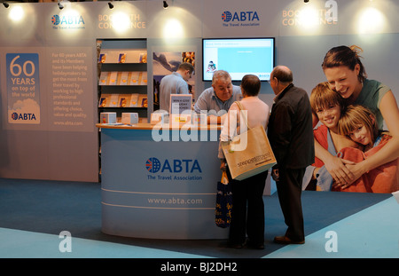 L'ABTA Travel Association stand au parc des expositions NEC Birmingham England Destinations Banque D'Images
