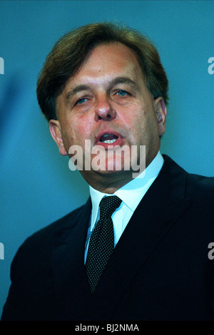 JOHN PATTEN, DÉPUTÉ, SECRÉTAIRE D'ÉTAT L'ÉDUCATION 05 Décembre 1993 Banque D'Images