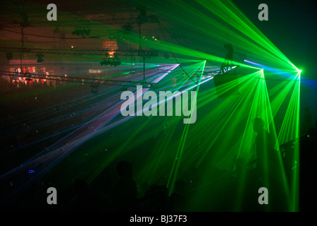 Show Laser, monde de l'hiver 2010, techno festival à Sports Hall, Koblenz Oberwerth, Rhénanie-Palatinat, Allemagne, Europe Banque D'Images