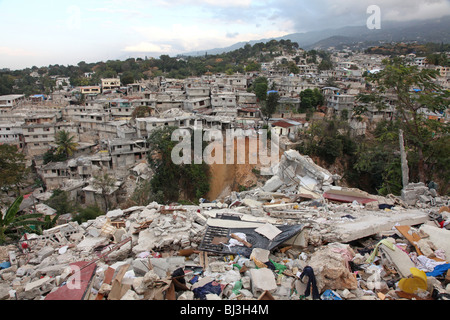 Dégâts causés par le séisme, Morne Lazard, Port au Prince, Haïti Banque D'Images