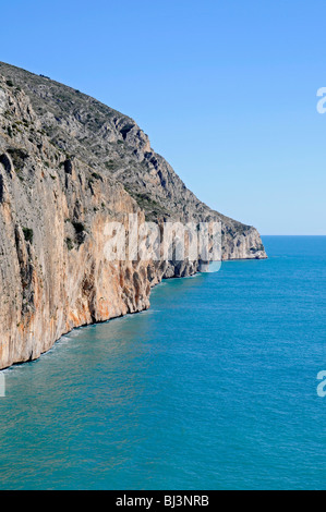 Falaises, mer, Altea, Costa Blanca, Alicante province, Spain, Europe Banque D'Images