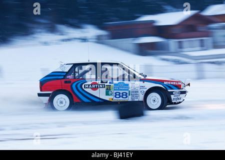 Lancia Delta Integrale Martini, ancien World Rally Championship, location de voitures de course d'hiver, la glace Historique Trophy 2010, Altenm Banque D'Images