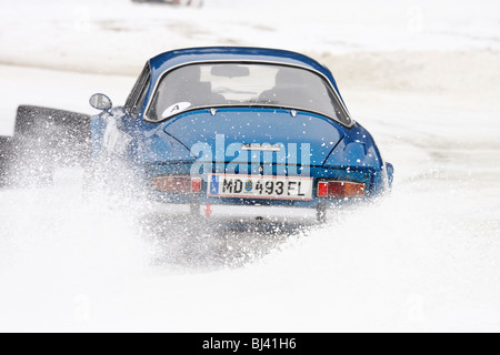 Renault Alpine A110, construit en 1971, les voitures de course d'hiver, la glace Historique Trophy 2010, Altenmarkt im Pongau, Salzbourg, Autriche Banque D'Images