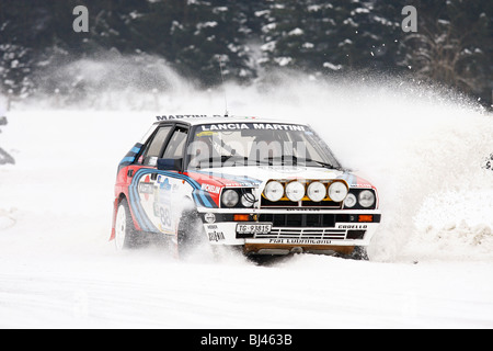 Lancia Delta Integrale Martini, ancien World Rally Championship, location de voitures de course d'hiver, la glace Historique Trophy 2010, Altenm Banque D'Images