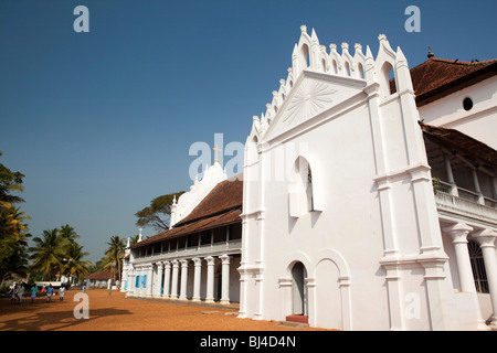 L'Inde, le Kerala, Champakulam village, église chrétienne syrienne dans la vieille ville historique de bâtiment portugais Banque D'Images