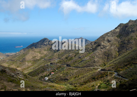 L'Espagne, Iles Canaries, Tenerife Collines d'Anaga, vue sur la mer Banque D'Images