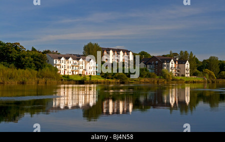 La rivière Bann à Coleraine, dans le comté de Londonderry en Irlande du Nord l'un des plus riches lieux dans la région Banque D'Images