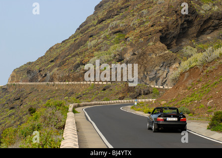 Spanien, Kanarische Inseln, Teneriffa Straße zur Punta de Teno | Espagne, Iles Canaries, Tenerife Route de Punta de Teno Banque D'Images