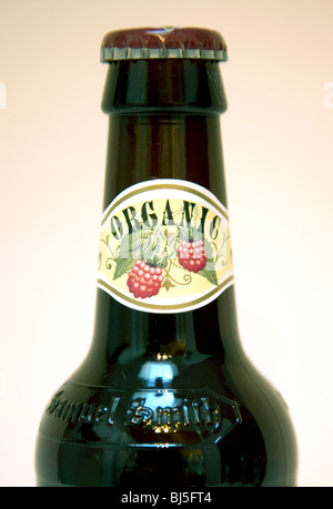 Samuel Smith's bière de framboise bio Banque D'Images