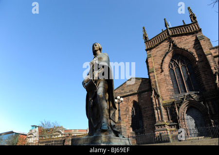 Statue de Lady Red House à Wolverhampton England Uk Banque D'Images