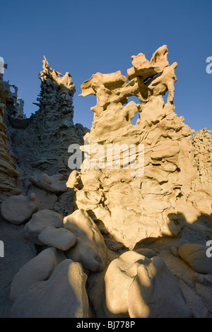 Tours Hoodoo, Fantasy Canyon, près de Vernal, Utah, USA Banque D'Images