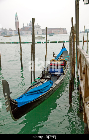 La gondole sur la lagune de Venise Banque D'Images