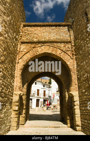 Murallas y Puerta de Almocabar, Ronda, Malaga, Andalousie, Espagne Banque D'Images