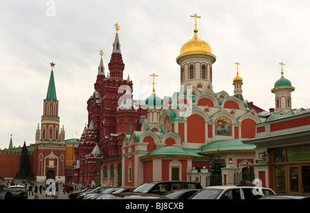 La Cathédrale de Kazan, de la Place Rouge, Moscou, Musée d'histoire de l'État dans l'arrière-plan Banque D'Images