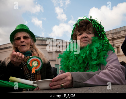 Célébrations de la St Patrick à Trafalgar Square 2010 Banque D'Images