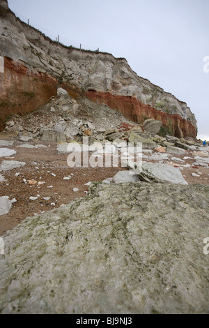 L'érosion côtière à Norfolk Hunstanton Cliffs Banque D'Images