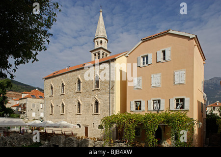 Budva, la vieille ville,péninsule Cathédrale Saint-Jean,Bell Tower,Monténégro Banque D'Images