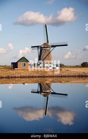 Moulin à vent traditionnel, de Moll - Oost, île de Texel, Hollande Banque D'Images