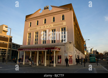 L'Old Vic Theatre situé sur la coupe près de Waterloo, Londres Banque D'Images