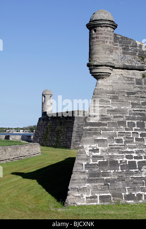 Les tours de guet à Castillo de San Marcos National Monument St Augustine en Floride Banque D'Images