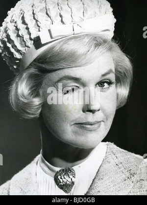 DORIS DAY - chanteur/actrice, alors qu'il filmait dans Pillow Talk 1959 Banque D'Images