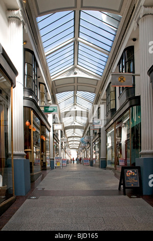 Broadmead shopping mall à Bristol Banque D'Images