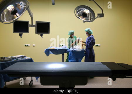 Salle d'opération à l'hôpital d'Helios à Berlin, Allemagne Banque D'Images