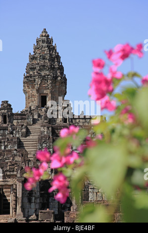 Temple de Bakhong, partie de la groupe Roluos à Angkor, Cambodge Banque D'Images